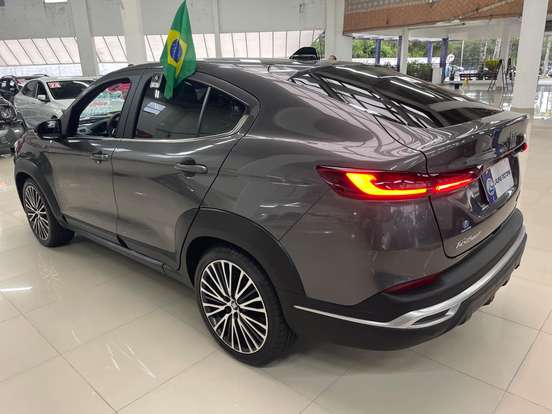 FIAT-FASTBACK-2023