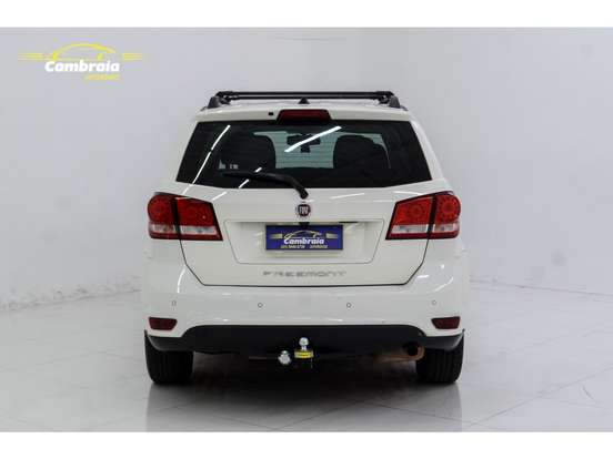 FIAT-FREEMONT-2.4 EMOTION 16V GASOLINA 4P AUTOMÁTICO FIAT-FREEMONT-2015