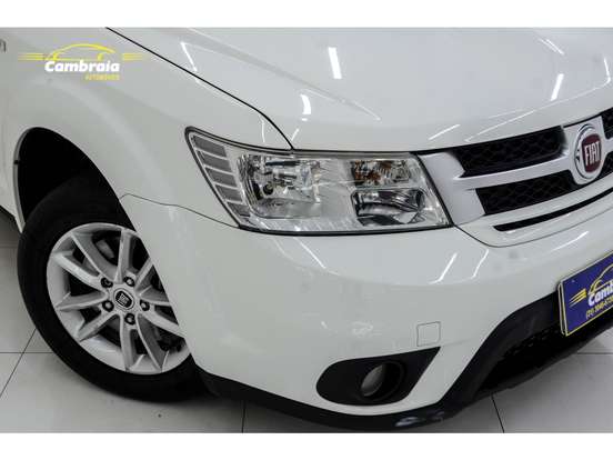 FIAT-FREEMONT-2.4 EMOTION 16V GASOLINA 4P AUTOMÁTICO FIAT-FREEMONT-2015