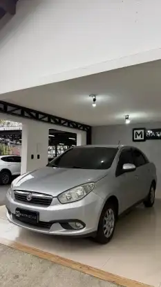 FIAT-GRAND SIENA-2012