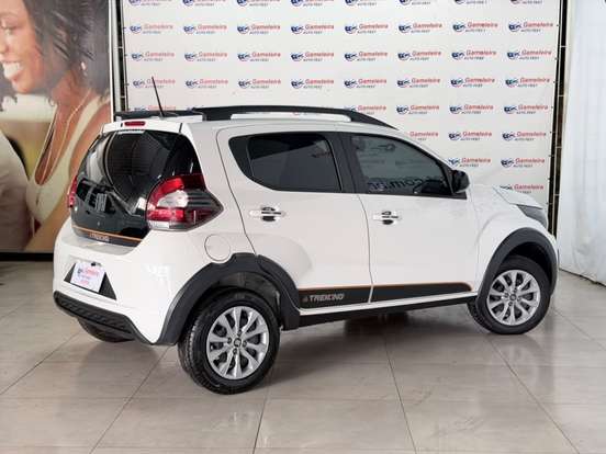 FIAT-MOBI-1.0 EVO FLEX TREKKING MANUAL FIAT-MOBI-2023