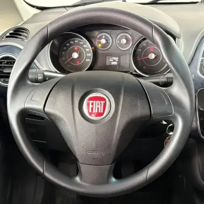 FIAT-PUNTO-1.4 ATTRACTIVE 8V FLEX 4P MANUAL FIAT-PUNTO-2013