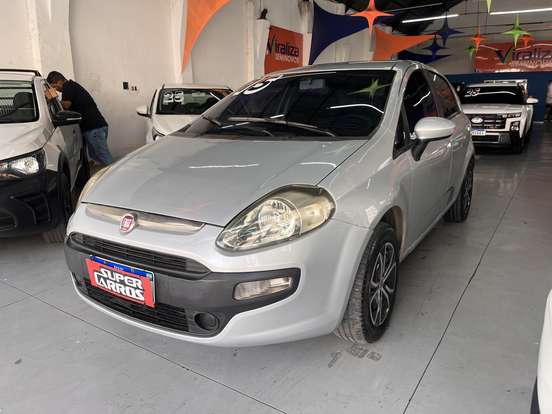 FIAT-PUNTO-2014