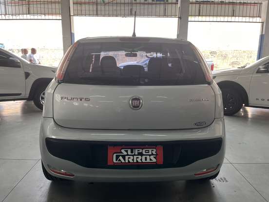 FIAT-PUNTO-2014