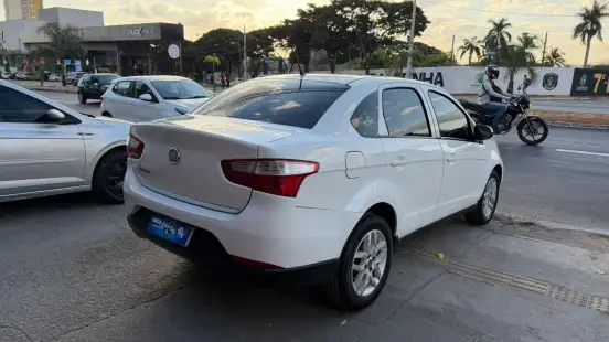 FIAT-SIENA-1.4 MPI EL 8V FLEX 4P MANUAL FIAT-SIENA-2014