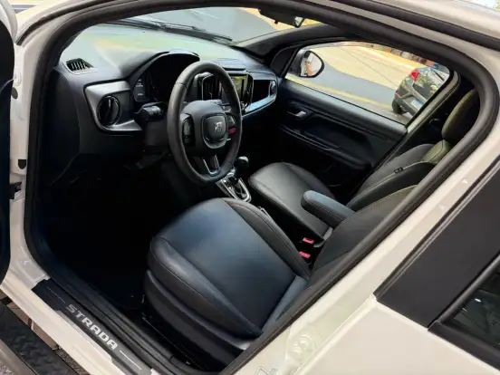 FIAT-STRADA-1.0 TURBO 200 FLEX ULTRA CD CVT FIAT-STRADA-2023