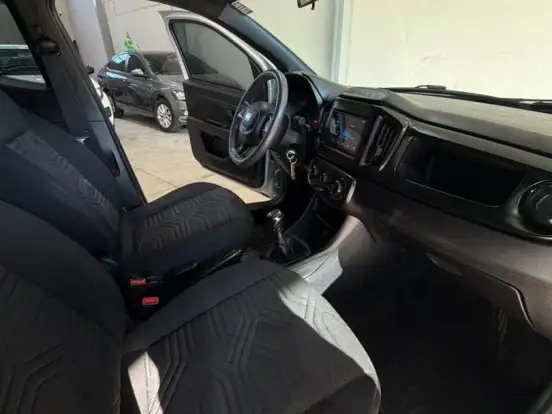FIAT-STRADA-1.3 FIREFLY FLEX FREEDOM CS MANUAL FIAT-STRADA-2024