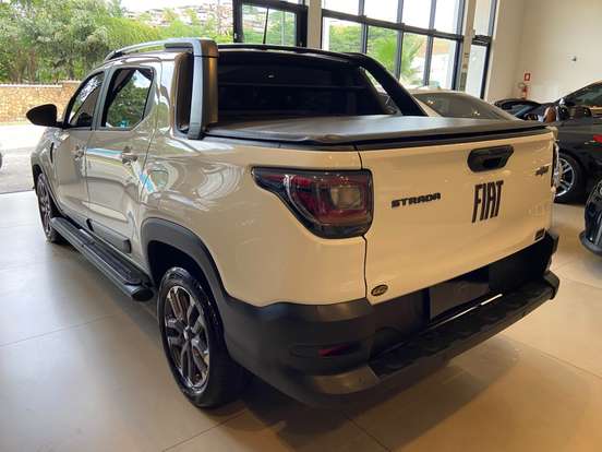 FIAT-STRADA-2024