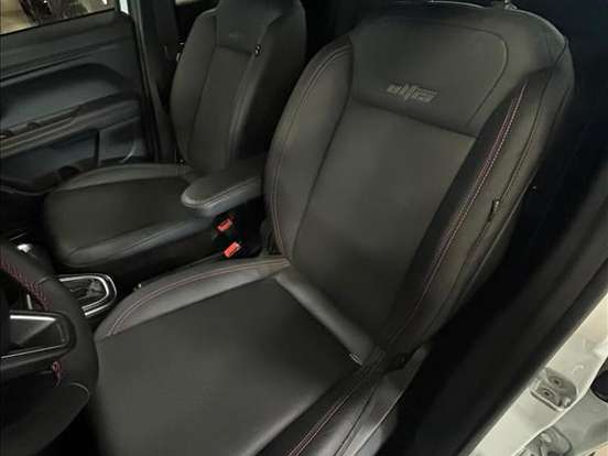 FIAT-STRADA-1.0 TURBO 200 FLEX ULTRA CD CVT FIAT-STRADA-2025