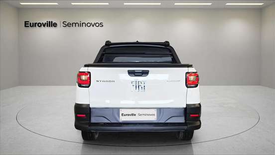 FIAT-STRADA-2024