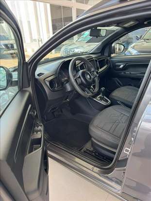 FIAT-STRADA-2023