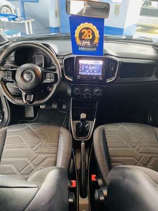 FIAT-STRADA-2021