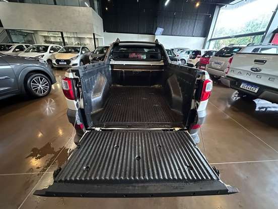 FIAT-STRADA-2019