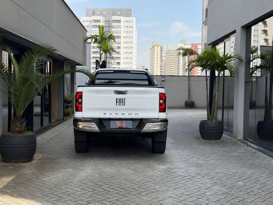 FIAT-TITANO-2.2 TURBO DIESEL RANCH 4X4 AT6 FIAT-TITANO-2024