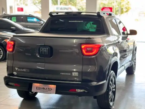 FIAT-TORO-1.3 TURBO 270 FLEX FREEDOM AT6 FIAT-TORO-2025