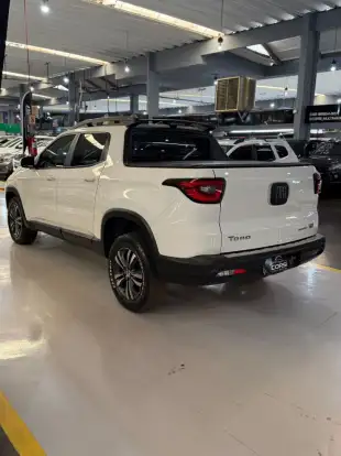 FIAT-TORO-2023
