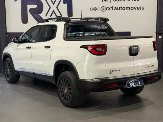 FIAT-TORO-2017