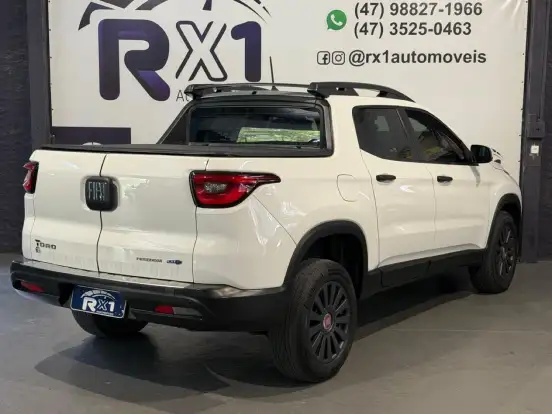 FIAT-TORO-2017