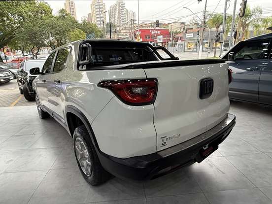 FIAT-TORO-1.8 16V EVO FLEX ENDURANCE AT6 FIAT-TORO-2021