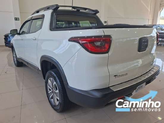 FIAT-TORO-2017