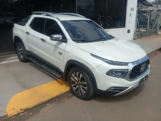 FIAT TORO 2.0 16V TURBO DIESEL RANCH 4WD AT9