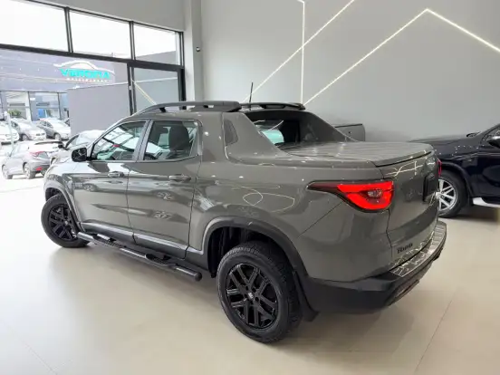 FIAT-TORO-2.0 16V TURBO DIESEL ULTRA 4WD AT9 FIAT-TORO-2022