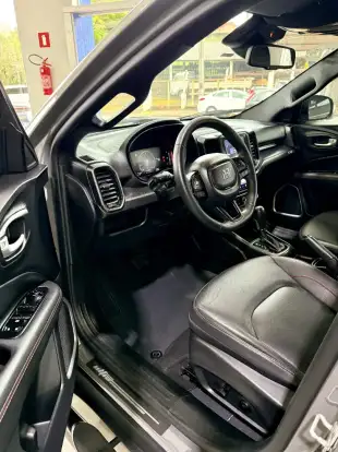 FIAT-TORO-2023