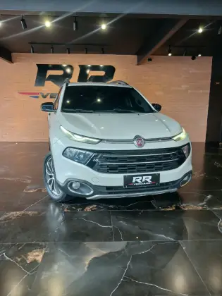 FIAT TORO 2.0 16V TURBO DIESEL VOLCANO 4WD AT9