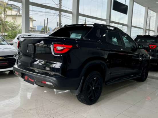 FIAT-TORO-2.0 16V TURBO DIESEL ULTRA 4WD AT9 FIAT-TORO-2022