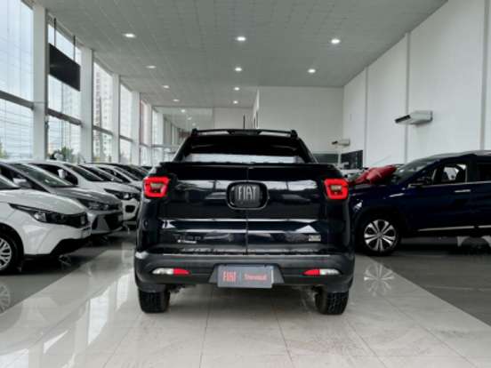 FIAT-TORO-2.0 16V TURBO DIESEL ULTRA 4WD AT9 FIAT-TORO-2022