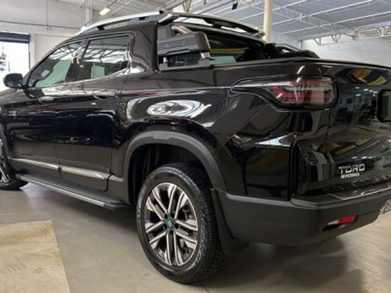 FIAT-TORO-2.2 TURBO DIESEL RANCH 4WD AT9 FIAT-TORO-2025
