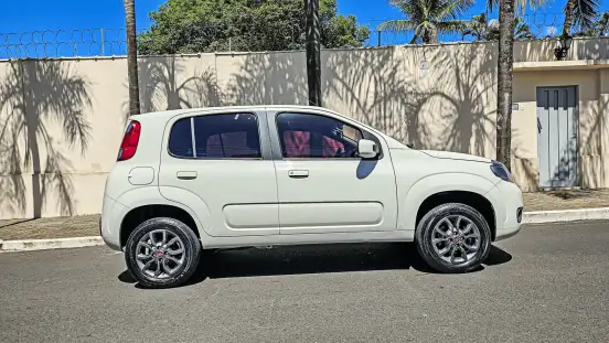 FIAT-UNO-2014
