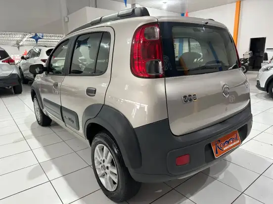 FIAT-UNO-1.4 EVO WAY 8V FLEX 4P MANUAL FIAT-UNO-2012