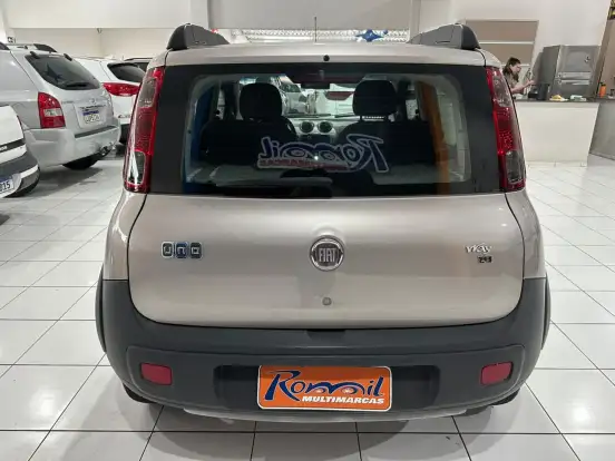 FIAT-UNO-1.4 EVO WAY 8V FLEX 4P MANUAL FIAT-UNO-2012