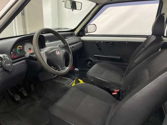 FIAT-UNO-2013