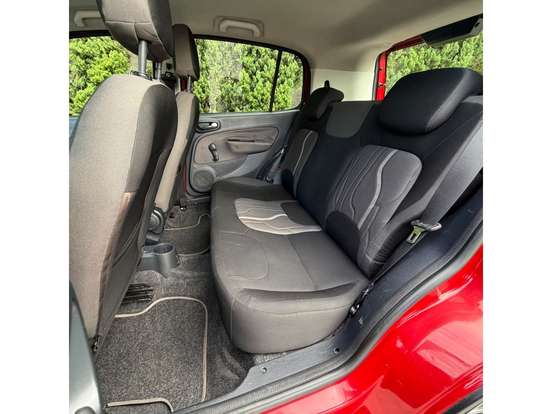 FIAT-UNO-1.4 EVO WAY 8V FLEX 4P MANUAL FIAT-UNO-2015
