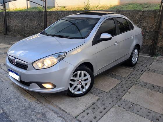 FIAT GRAND SIENA 1.6 MPI ESSENCE 16V FLEX 4P AUTOMATIZADO