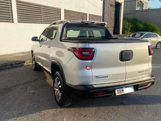 FIAT-TORO-2016