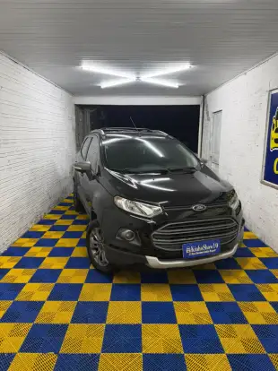 FORD-ECOSPORT-2012