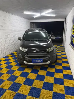 FORD-ECOSPORT-2012