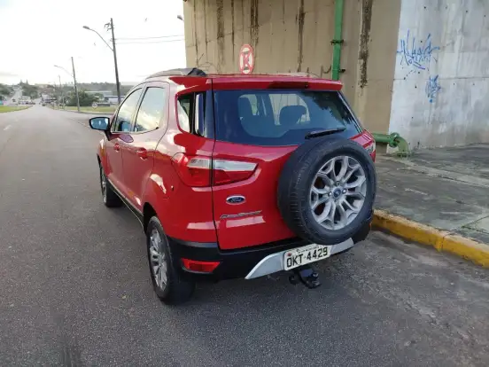 FORD-ECOSPORT-2012