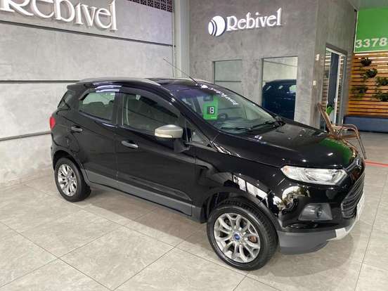 FORD-ECOSPORT-2013