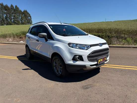 FORD-ECOSPORT-2016