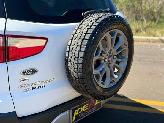 FORD-ECOSPORT-2016