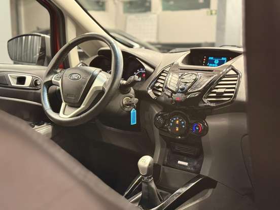 FORD-ECOSPORT-2017