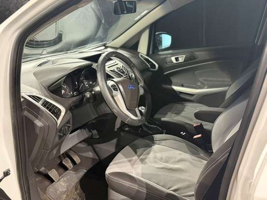 FORD-ECOSPORT-2013