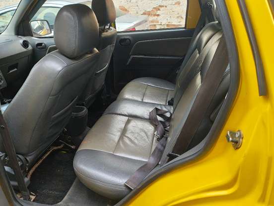 FORD-ECOSPORT-2005