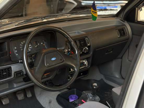 FORD-ESCORT-1.0 HOBBY 8V GASOLINA 2P MANUAL FORD-ESCORT-1995