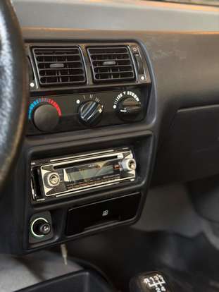 FORD-ESCORT-1995
