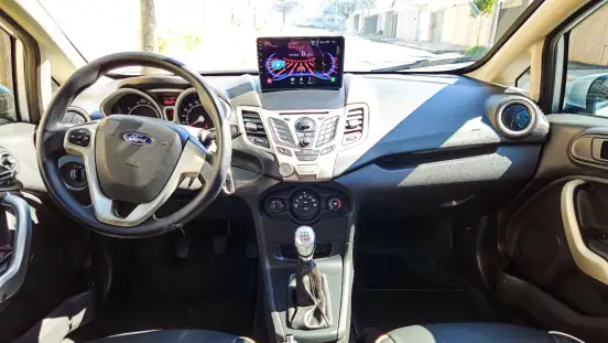 FORD-FIESTA-2011